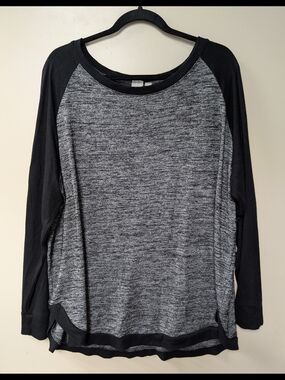 GAP Women’s Raglan Long Sleeve Shirt Gray Black Contrast Casual Soft Knit Top XL